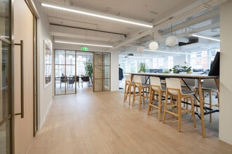 14-17 Market Pl, Londres à louer Photo intérieure– Image 1 sur 19