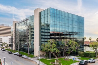 Plus de détails pour 1310 W Stewart Dr, Orange, CA - Médical à louer