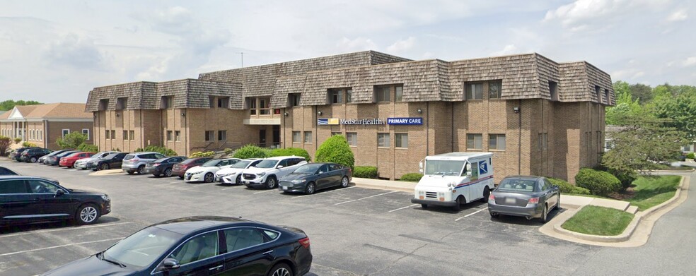 9440 Marlboro Pike, Upper Marlboro, MD à louer - Photo de l’immeuble – Image 1 sur 3
