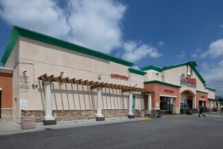 Plus de détails pour 14701-14729 Rinaldi St, San Fernando, CA - Local commercial à louer
