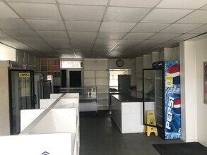 365 Rochdale Rd, Bacup à louer Photo intérieure– Image 1 sur 3