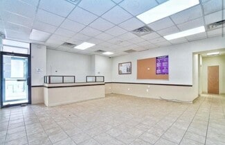 Plus de détails pour 235 Dongan Hills Ave, Staten Island, NY - Bureau/Médical à louer