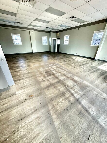 8274 Telegraph Rd, Odenton, MD à louer - Photo de l’immeuble – Image 3 sur 19