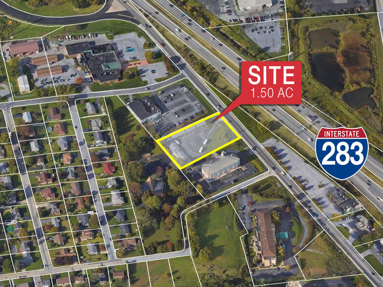 631 S Eisenhower Blvd, Harrisburg, PA à louer - Photo de l’immeuble – Image 2 sur 3