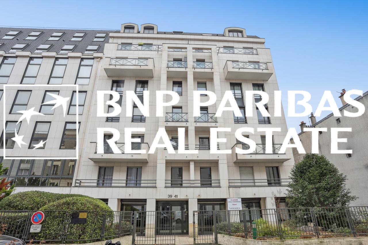 39-41 Rue Adam Ledoux, Courbevoie à louer Photo de l’immeuble– Image 1 sur 8
