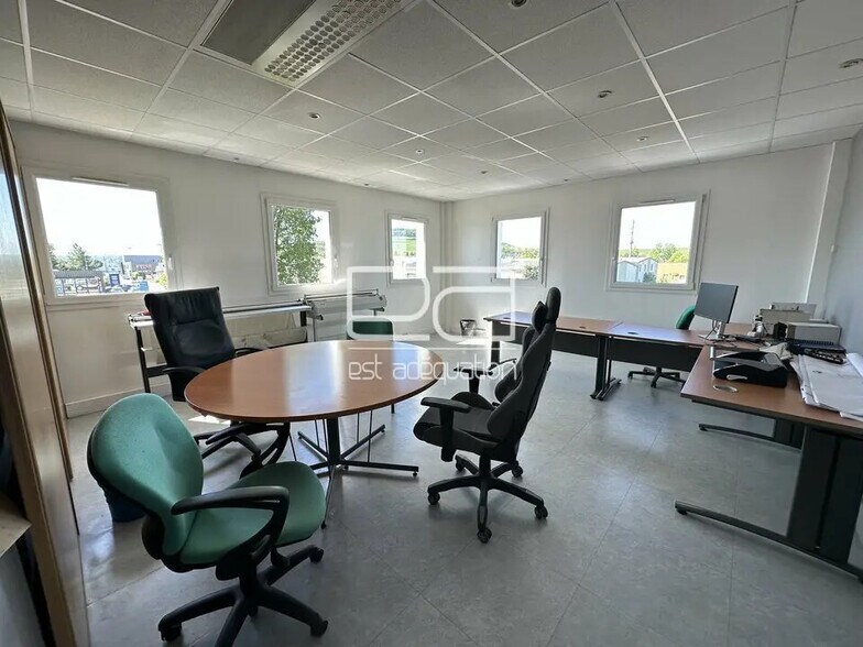 Local d’activités dans Pulnoy à louer - Photo intérieure – Image 3 sur 13