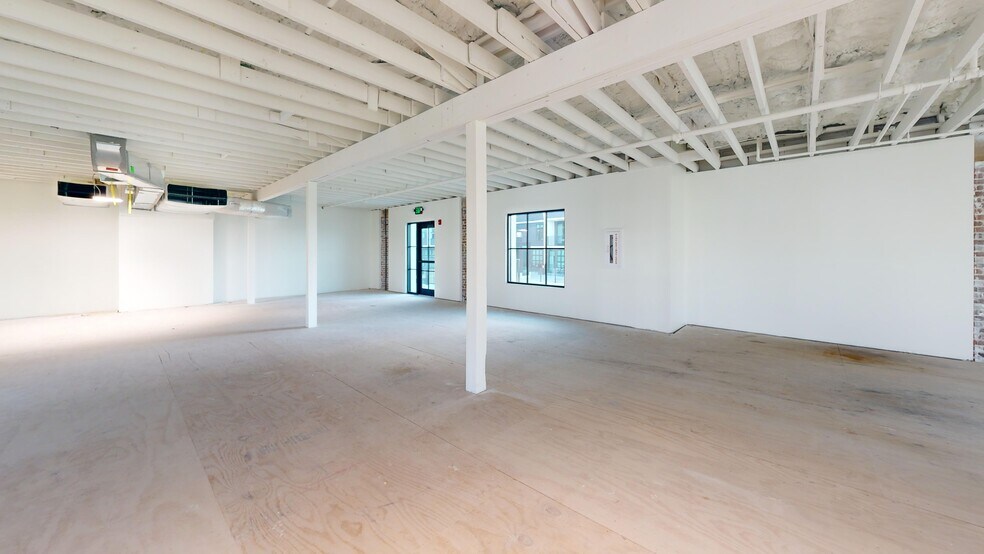1246 Central Ave, Saint Petersburg, FL à louer - Numérisation 3D Matterport – Image 3 sur 26