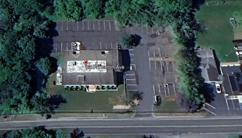 83 Princeton Ave, Hopewell, NJ à louer - Photo de l’immeuble – Image 1 sur 6
