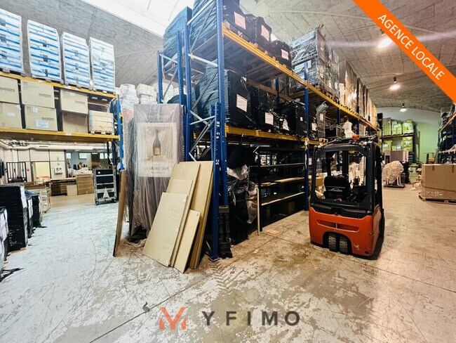 Plus de détails pour Industriel/Logistique à louer