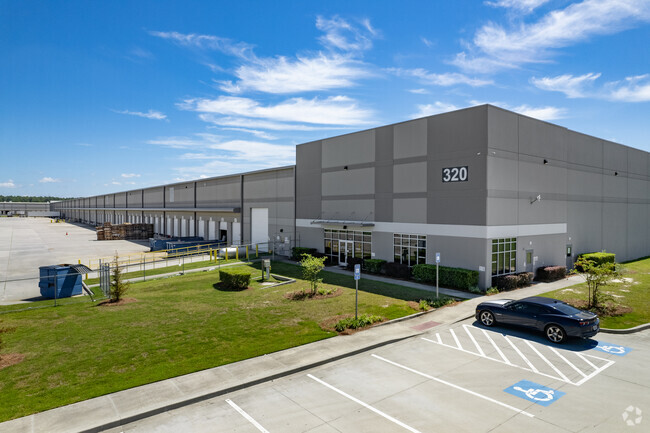 Plus de détails pour 320 Morgan Lakes Blvd, Pooler, GA - Industriel/Logistique à louer