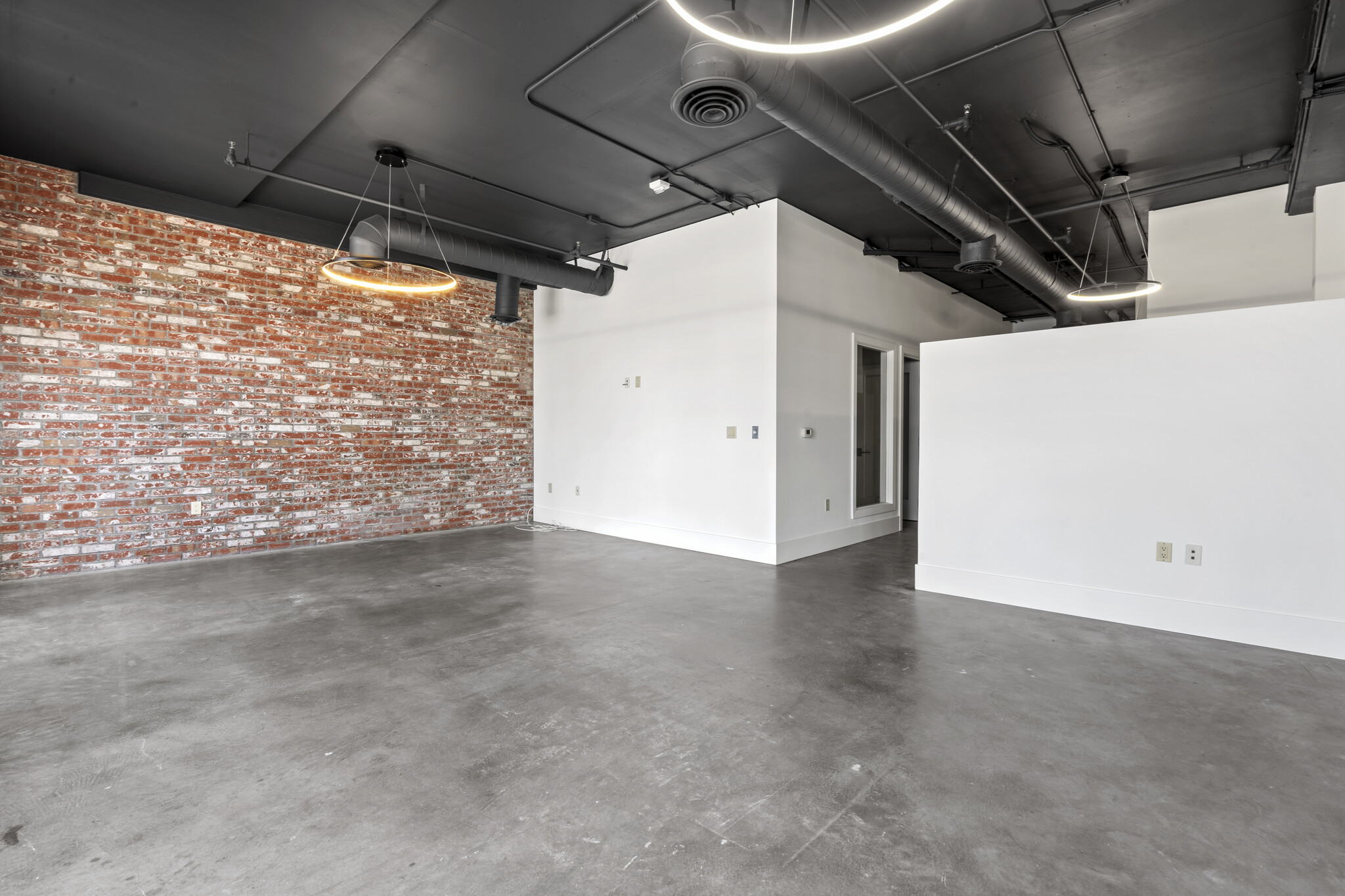 1520 N El Camino Real, San Clemente, CA à louer Photo intérieure– Image 1 sur 6