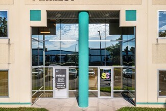 Plus de détails pour 7575 Kingspointe Pky, Orlando, FL - Local d'activités à louer