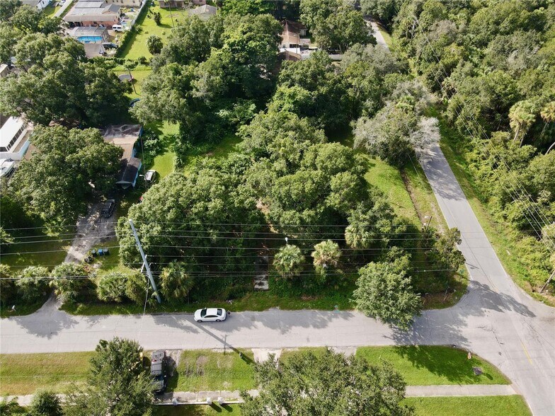 5803 12th Ave S, Tampa, FL à vendre - Photo principale – Image 1 sur 3