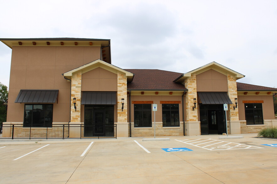 3143 Golden, Tyler, TX à louer - Photo principale – Image 1 sur 6