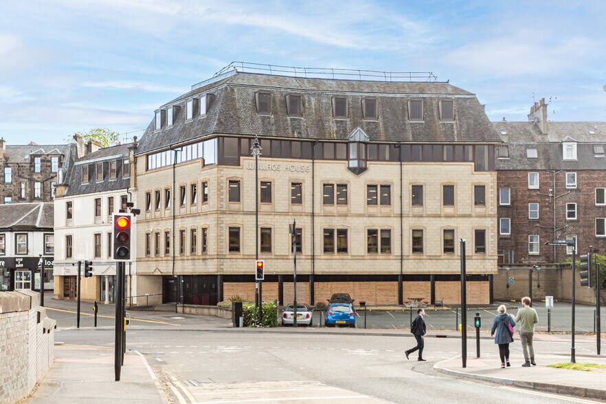 17-21 Maxwell Pl, Stirling à louer - Photo de l’immeuble – Image 2 sur 11