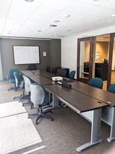 10715 David Taylor Dr, Charlotte, NC à louer Photo intérieure– Image 2 sur 4