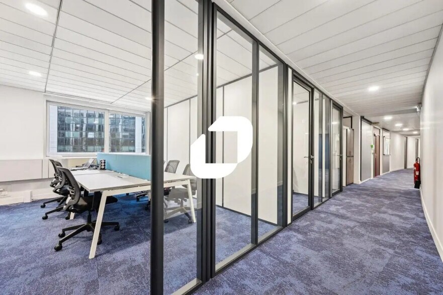 Bureau dans Noisy-le-Grand à vendre - Photo de l’immeuble – Image 3 sur 14