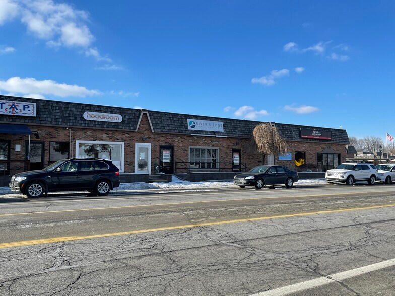 201 N Riverside Ave, Saint Clair, MI à vendre - Photo de l’immeuble – Image 2 sur 49