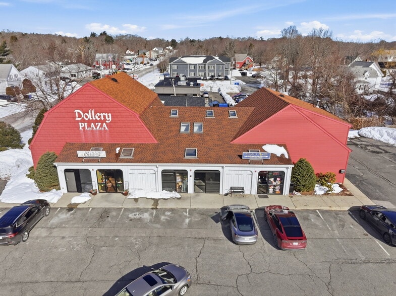 785 Bedford St, Whitman, MA à vendre - Photo principale – Image 1 sur 52