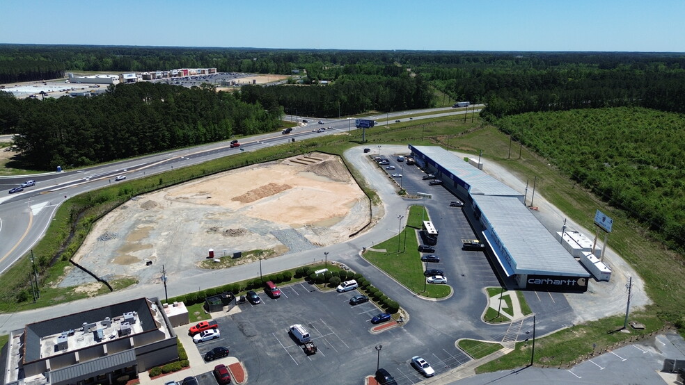 49 Junior Road, Selma, NC à vendre - Photo de l’immeuble – Image 3 sur 65