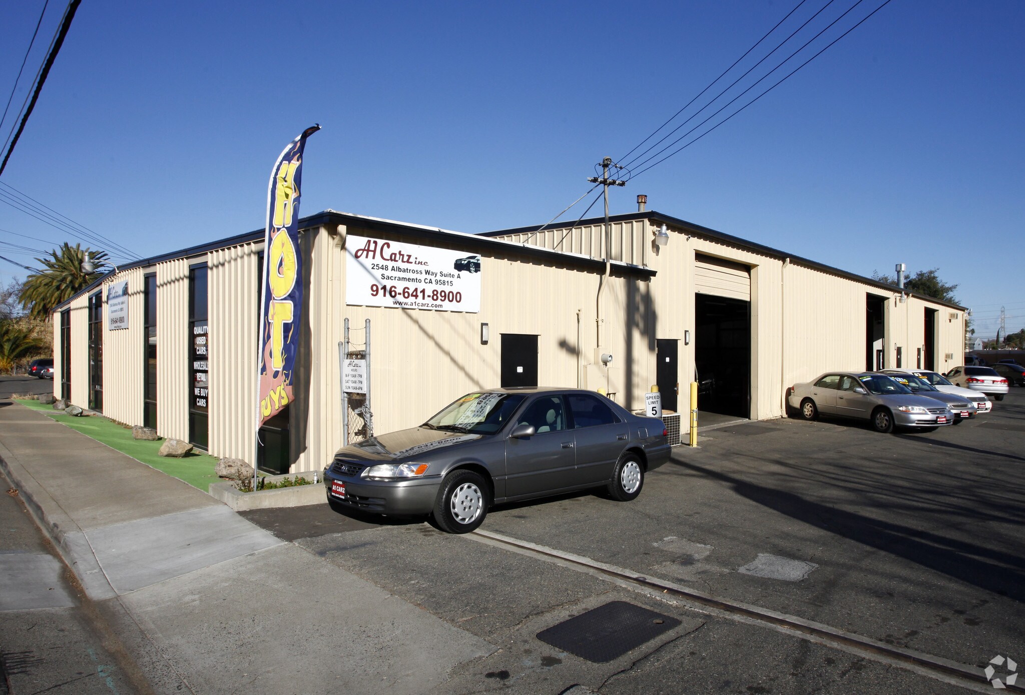 2548 Albatross Way, Sacramento, CA à louer Photo principale– Image 1 sur 6