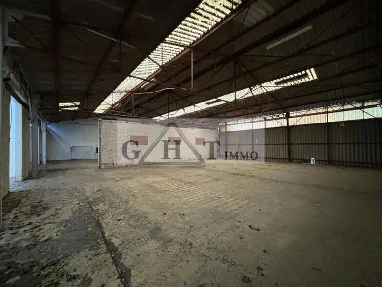 Industriel/Logistique dans Saint-Maur-des-Fossés à vendre - Photo intérieure – Image 1 sur 16