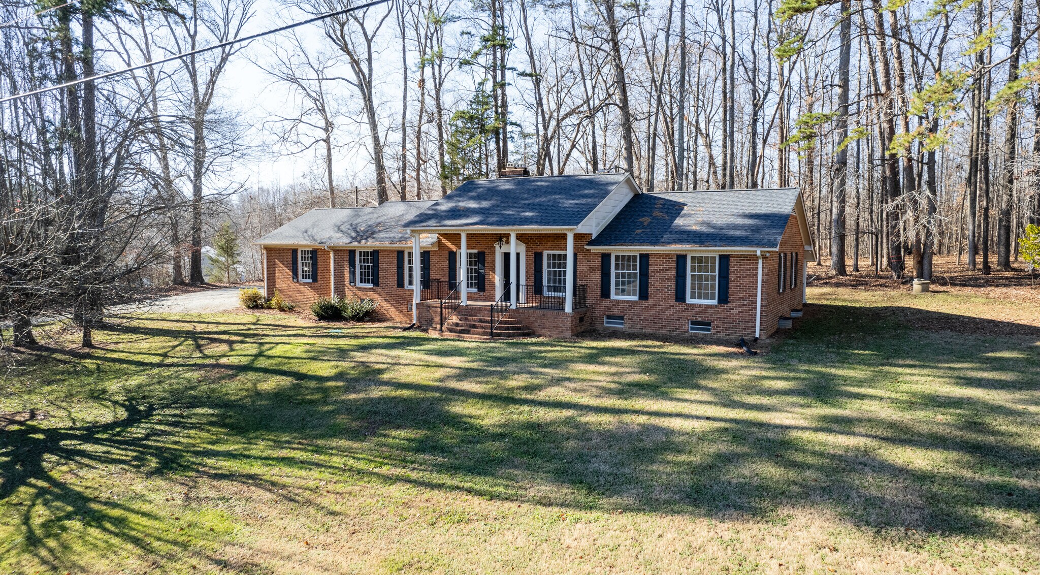 5600 Durham Rd, Roxboro, NC à vendre Photo de l’immeuble– Image 1 sur 20