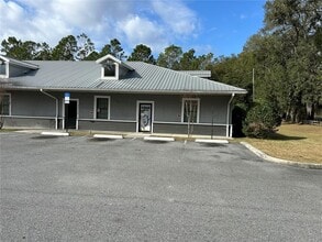 3619 E County Road 466, Oxford, FL à louer Photo de l’immeuble– Image 2 sur 8