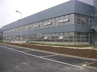 Plus de détails pour Local d'activités à louer