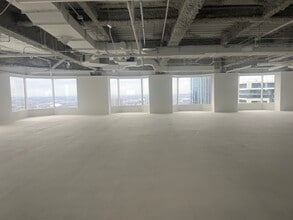 425 S Financial Pl, Chicago, IL à louer Photo de l’immeuble– Image 2 sur 4