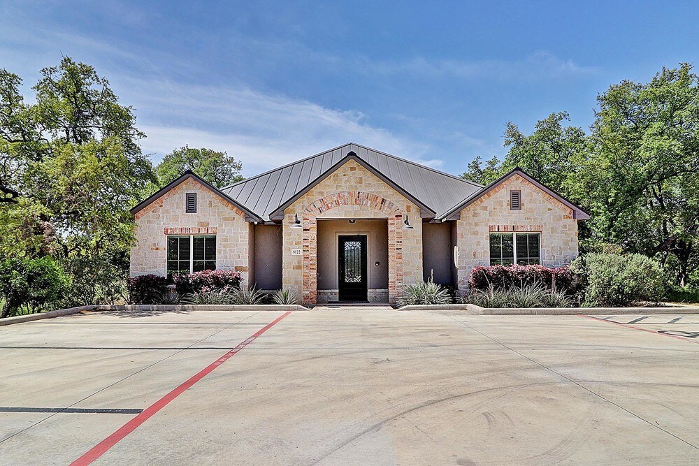 8122 Whisper Oak, San Antonio, TX à vendre Photo principale– Image 1 sur 28