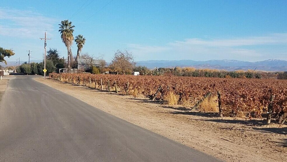 Friant Road & Willow Ave, Clovis, CA à vendre - Aérien – Image 3 sur 7