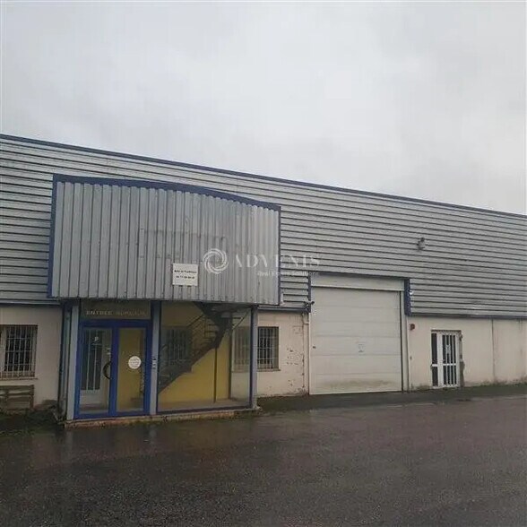 Local d'activités dans Ludres à vendre - Photo de l’immeuble – Image 2 sur 6