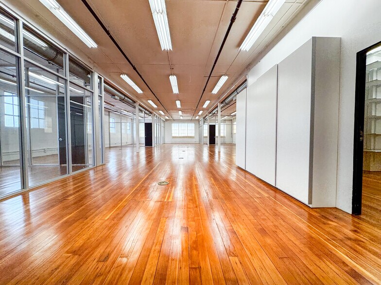 1110 N Beachwood Dr, Los Angeles, CA à louer - Photo intérieure – Image 2 sur 7