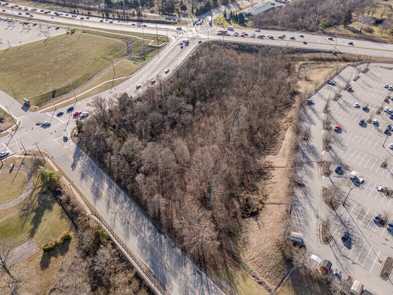 9900 Preston Crossings Blvd, Louisville, KY à vendre - Photo de l’immeuble – Image 2 sur 7