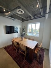 6363 Wilshire Blvd, Los Angeles, CA à louer Photo intérieure– Image 2 sur 5