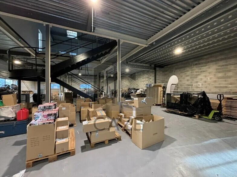 Local d’activités dans Canéjan à louer - Photo intérieure – Image 3 sur 6