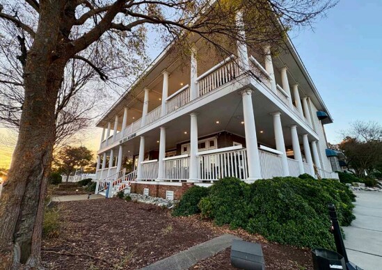 1901 E Ocean View Ave, Norfolk, VA à vendre - Photo de l’immeuble – Image 3 sur 21