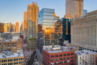 Plus de détails pour 221 W Hubbard St, Chicago, IL - Local commercial à louer