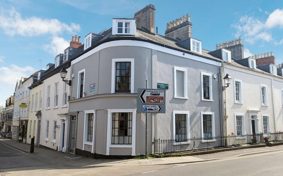 31 Sadler St, Wells à vendre - Photo de l’immeuble – Image 2 sur 10
