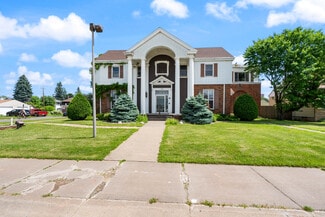 Plus de détails pour 1304 Hammond Ave, Superior, WI - Logement à vendre