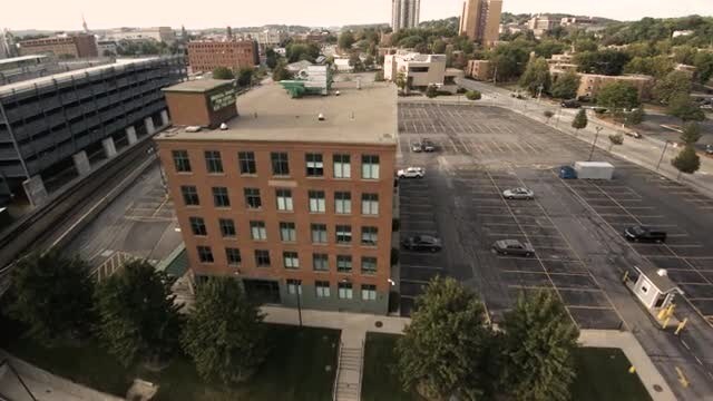 100 MLK Jr. Blvd, Worcester, MA à louer - Vidéo sur l’annonce professionnelle – Image 2 sur 23