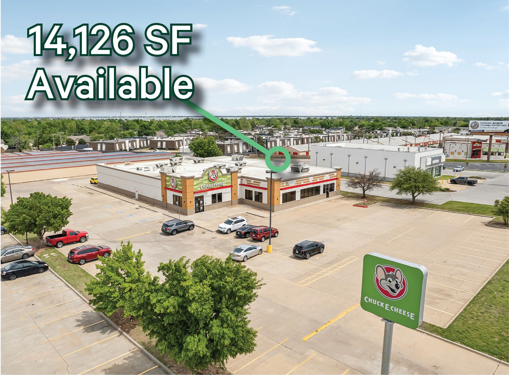 6817 NW Expressway St, Oklahoma City, OK à louer Photo principale– Image 1 sur 3