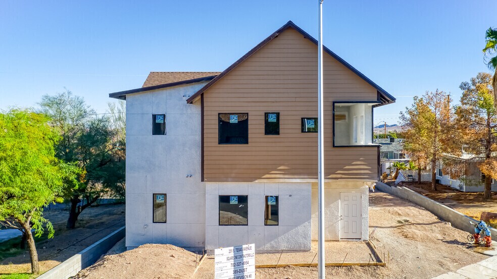 251 S Texas Ave, Henderson, NV à vendre - Photo de l’immeuble – Image 2 sur 7