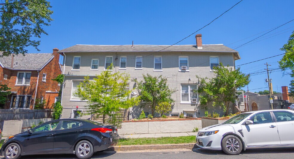 2000-2002 Rhode Island Ave NE, Washington, DC à vendre - Photo de l’immeuble – Image 3 sur 6