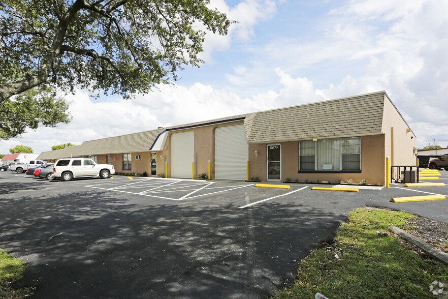 1013-1017 SE 12th Ave, Cape Coral, FL à louer - Photo de l’immeuble – Image 3 sur 46