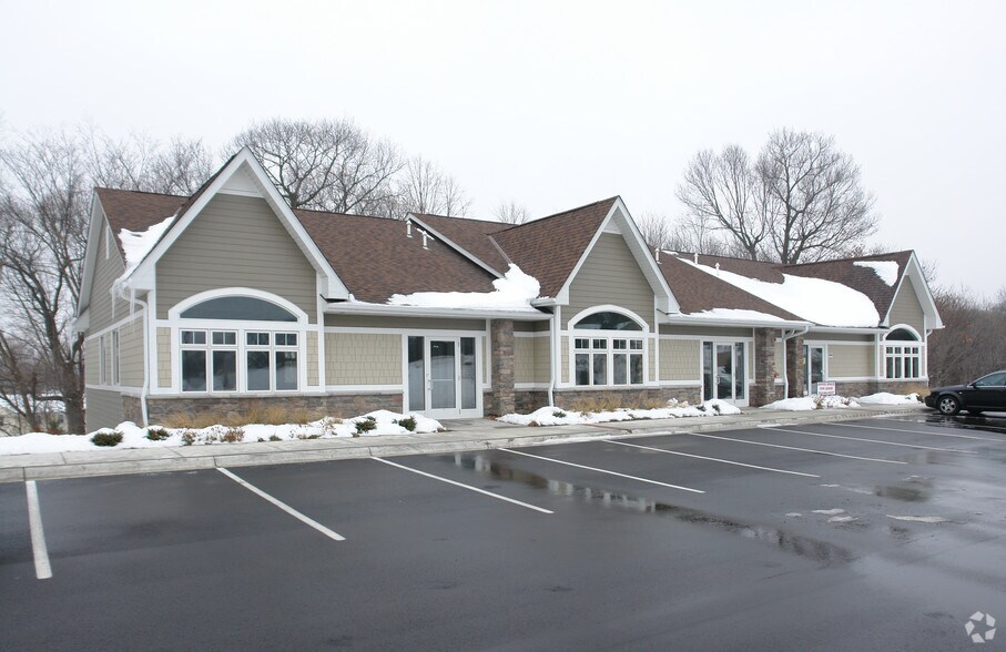 16200-16204 Highway 7, Minnetonka, MN à louer - Photo de l’immeuble – Image 3 sur 17
