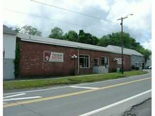 Plus de détails pour 153 Ward St, Montgomery, NY - Bureau/Local commercial à louer
