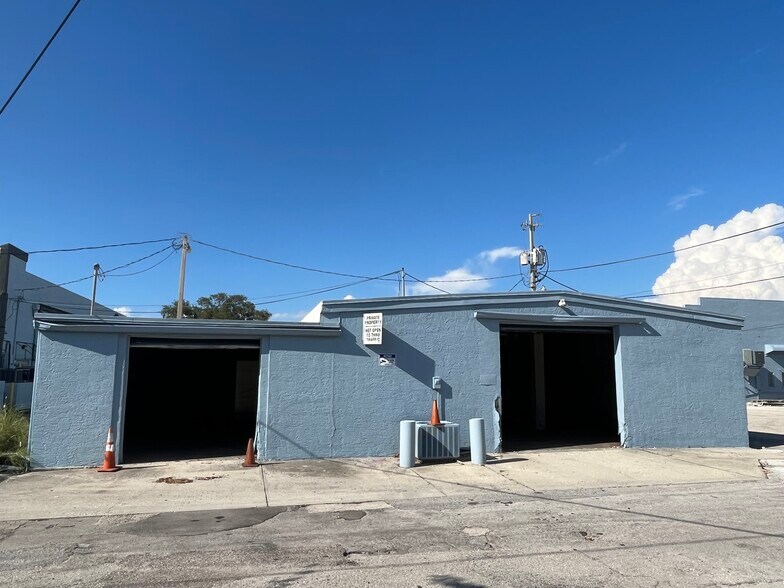 814 6th Ave W, Bradenton, FL à louer - Photo principale – Image 2 sur 5