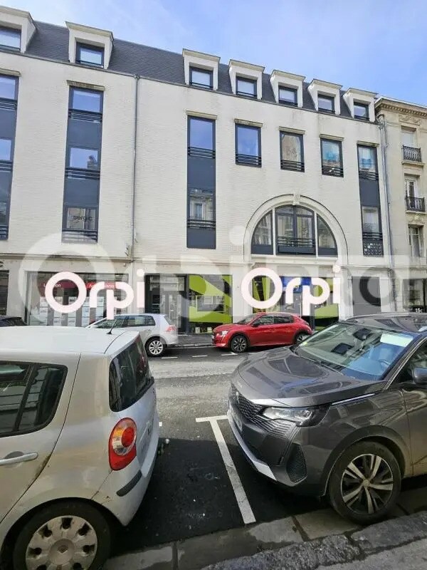Bureau dans Reims à louer Photo de l’immeuble– Image 1 sur 11